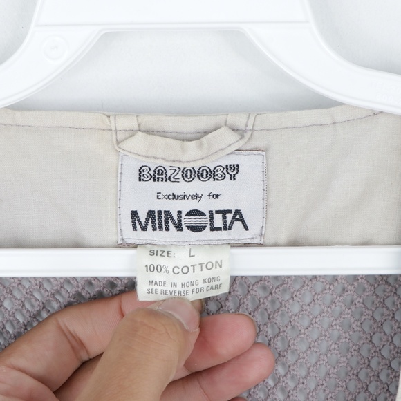 Minolta Multipocket Tactical Photographer Vest - Picture 4 of 7